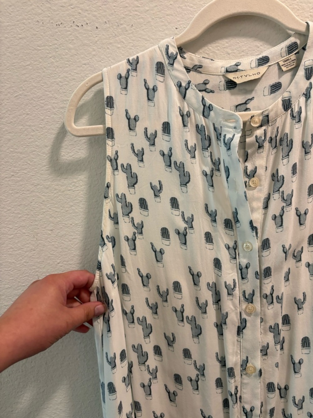 TylHo Cactus Shirtdress, size S - Picture 6 of 9